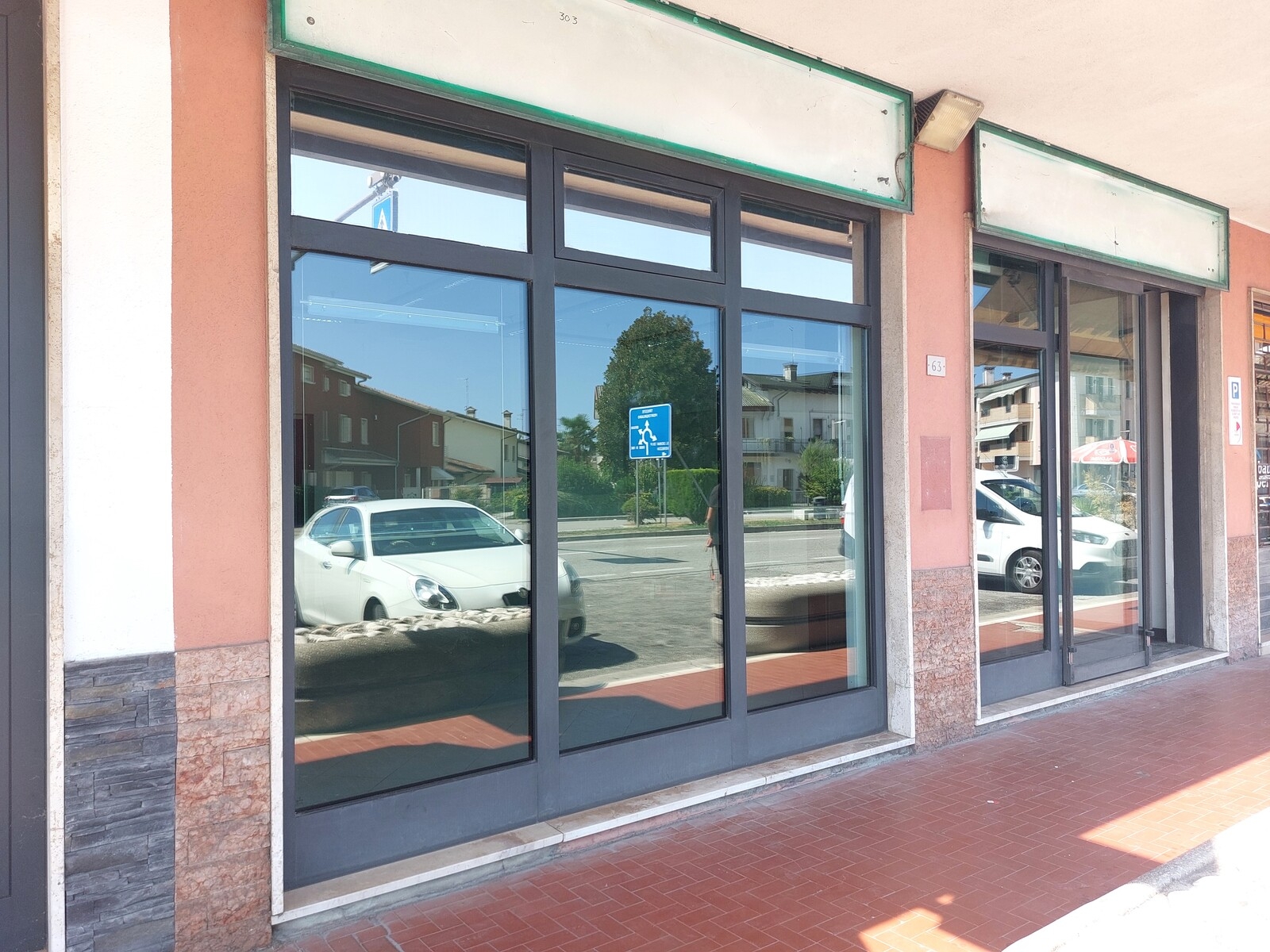 Negozio Locale - Eraclea loc. Ponte Crepaldo